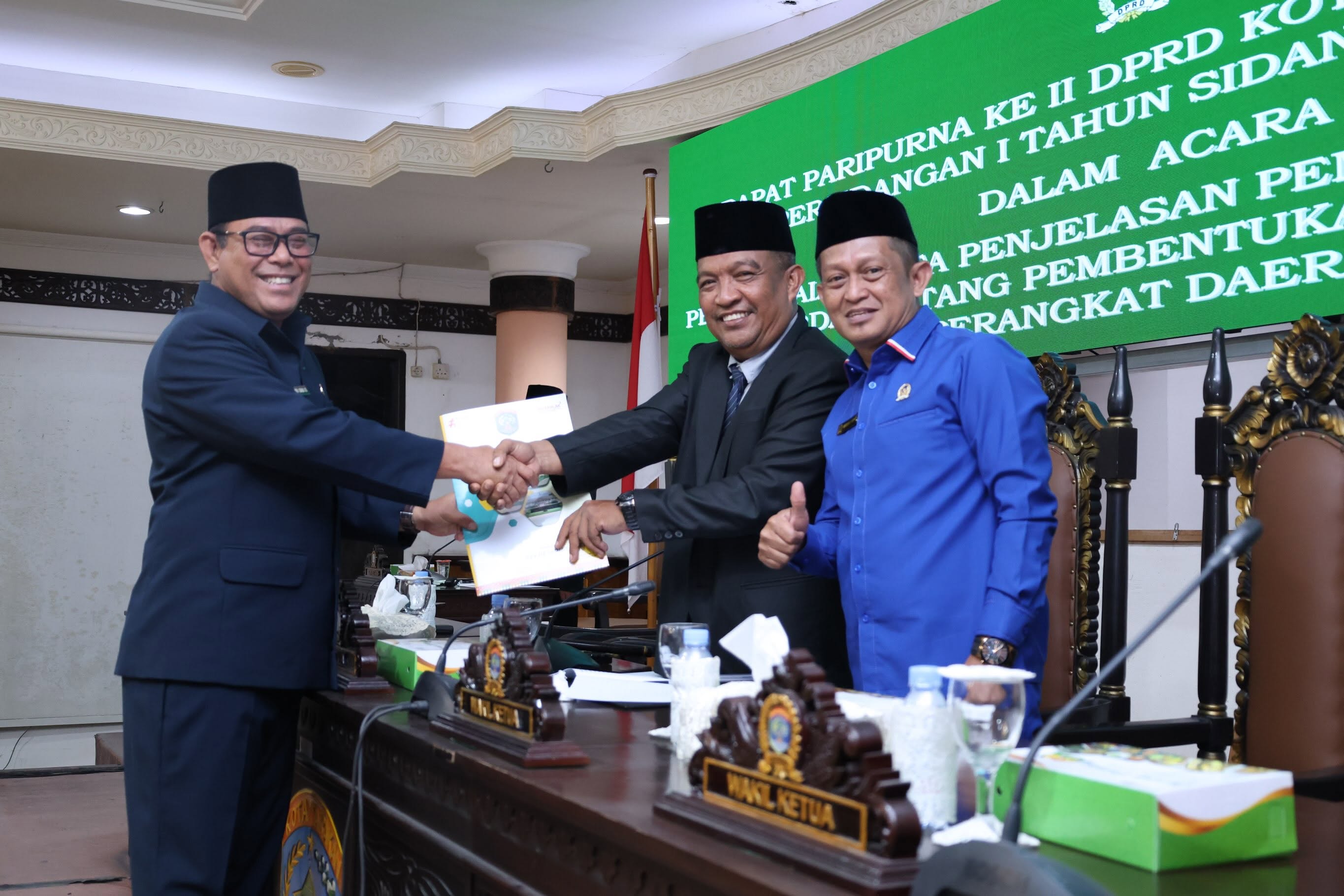 Penyampaian Nota Penjelasan Pemerintah Terhadap Raperda Tentang Pembentukan dan Susunan Perangkat Daerah